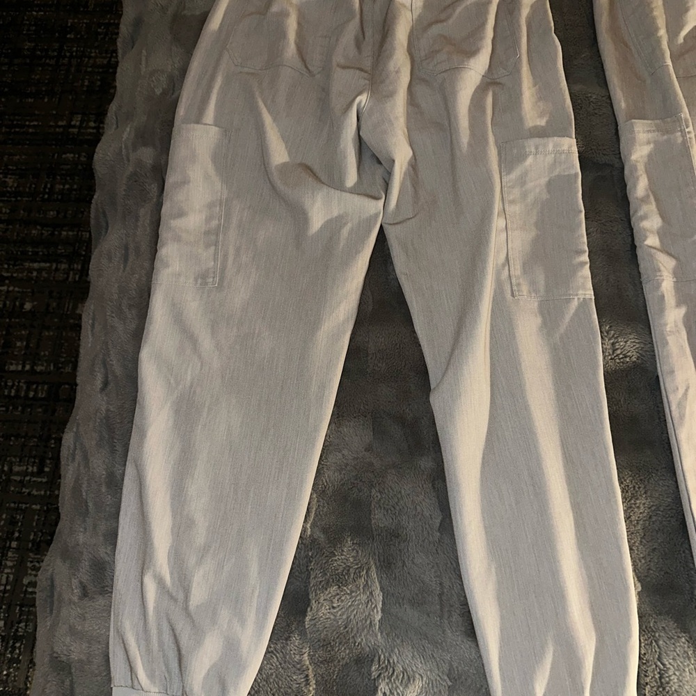 Heather light grey, medium, jogger pants